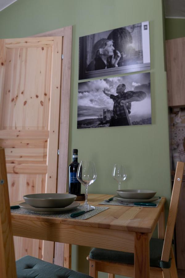 B&B Sud e Magia Castelmezzano Bagian luar foto